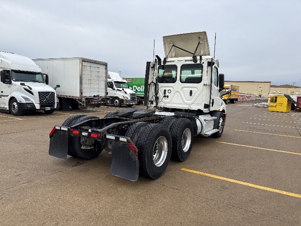 Day Cab Tractor-Heavy Duty Tractors-Freightliner-2020-T11664ST-Allen Park-MI-608,931\n\t\tmiles-$ 29,750 - Image 7