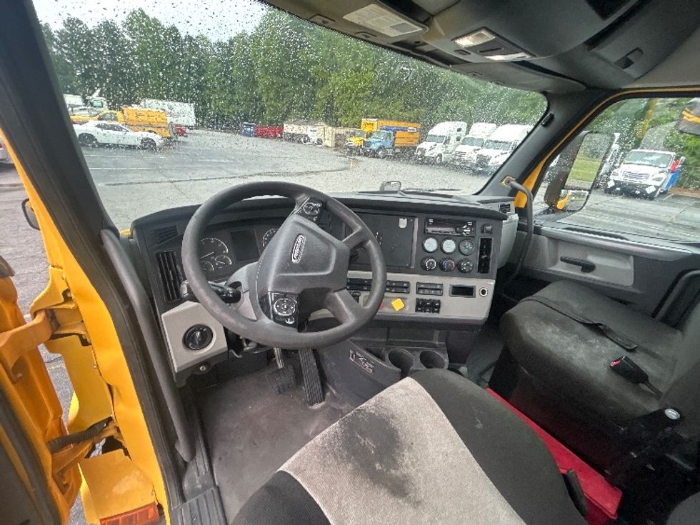 Day Cab Tractor-Heavy Duty Tractors-Freightliner-2020-T11664ST-Atlanta (Forest Park)-GA-449,888\n\t\tmiles-$ 41,250 - Image 11