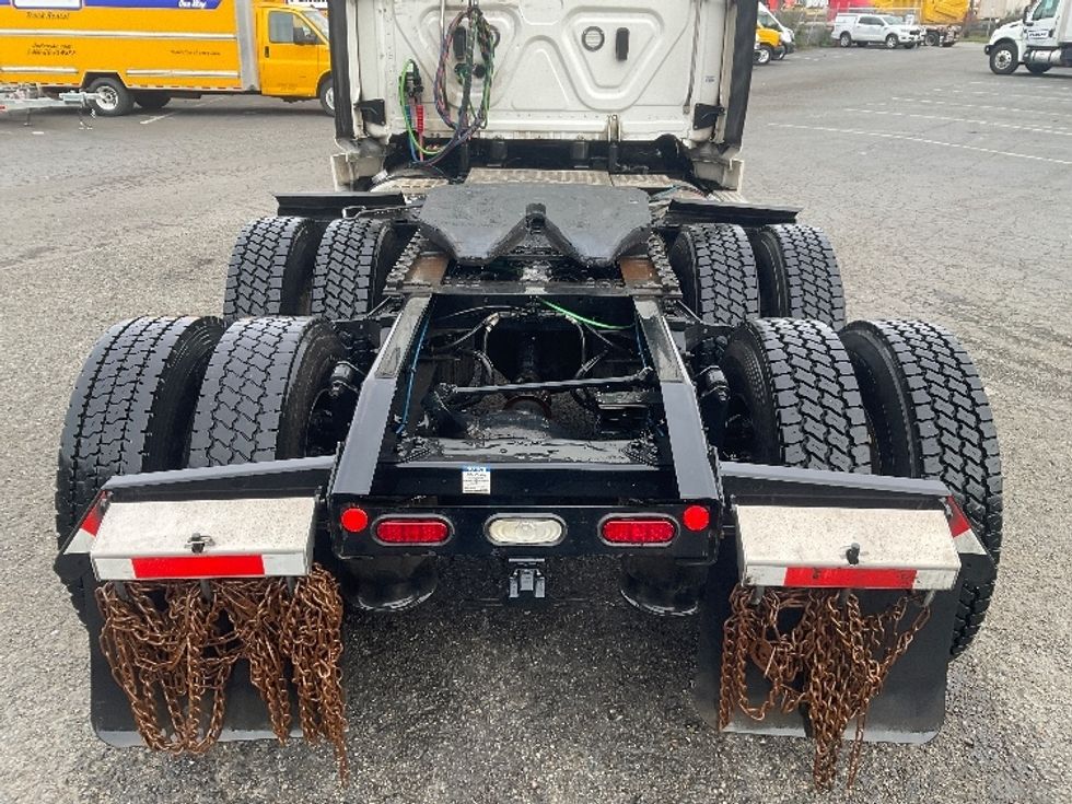 Day Cab Tractor-Heavy Duty Tractors-Freightliner-2020-T11664ST-Austin-TX-515,555\n\t\tmiles-$ 42,250 - Image 6