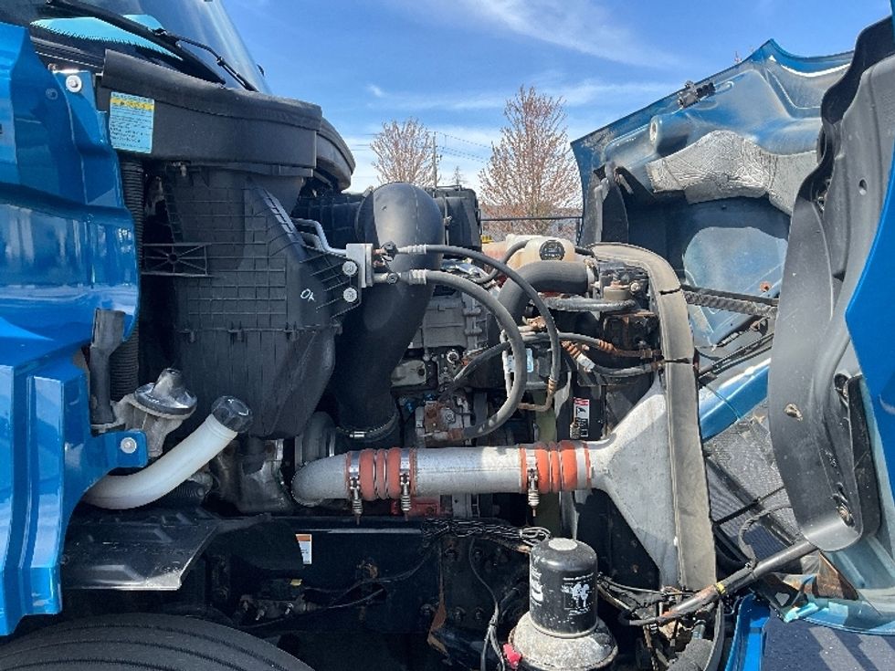 Day Cab Tractor-Heavy Duty Tractors-Freightliner-2020-T11664ST-Cambridge-ON-485,421\n\t\tkm-$ 58,000 - Image 15