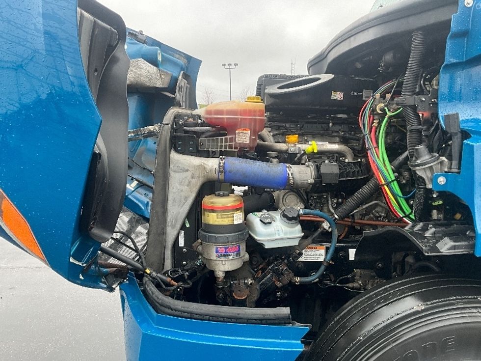 Day Cab Tractor-Heavy Duty Tractors-Freightliner-2020-T11664ST-Cambridge-ON-607,734\n\t\tkm-$ 49,000 - Image 16