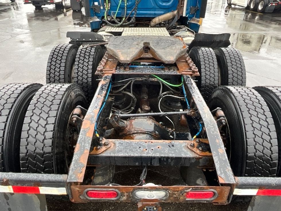 Day Cab Tractor-Heavy Duty Tractors-Freightliner-2020-T11664ST-Cambridge-ON-607,734\n\t\tkm-$ 49,000 - Image 6