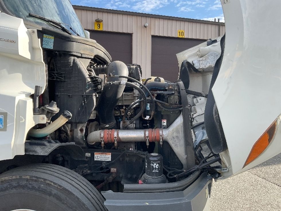 Day Cab Tractor-Heavy Duty Tractors-Freightliner-2020-T11664ST-Chicopee-MA-339,008\n\t\tmiles-$ 49,250 - Image 15