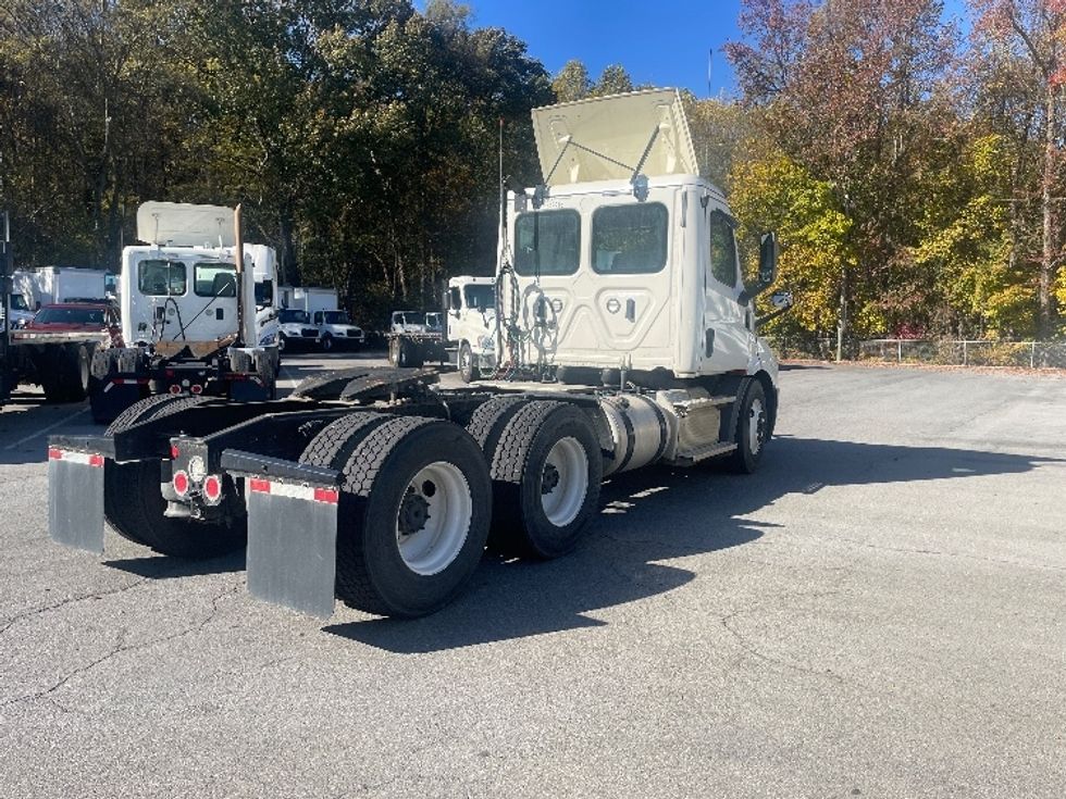 Day Cab Tractor-Heavy Duty Tractors-Freightliner-2020-T11664ST-Dalton-GA-201,384\n\t\tmiles-$ 55,250 - Image 7