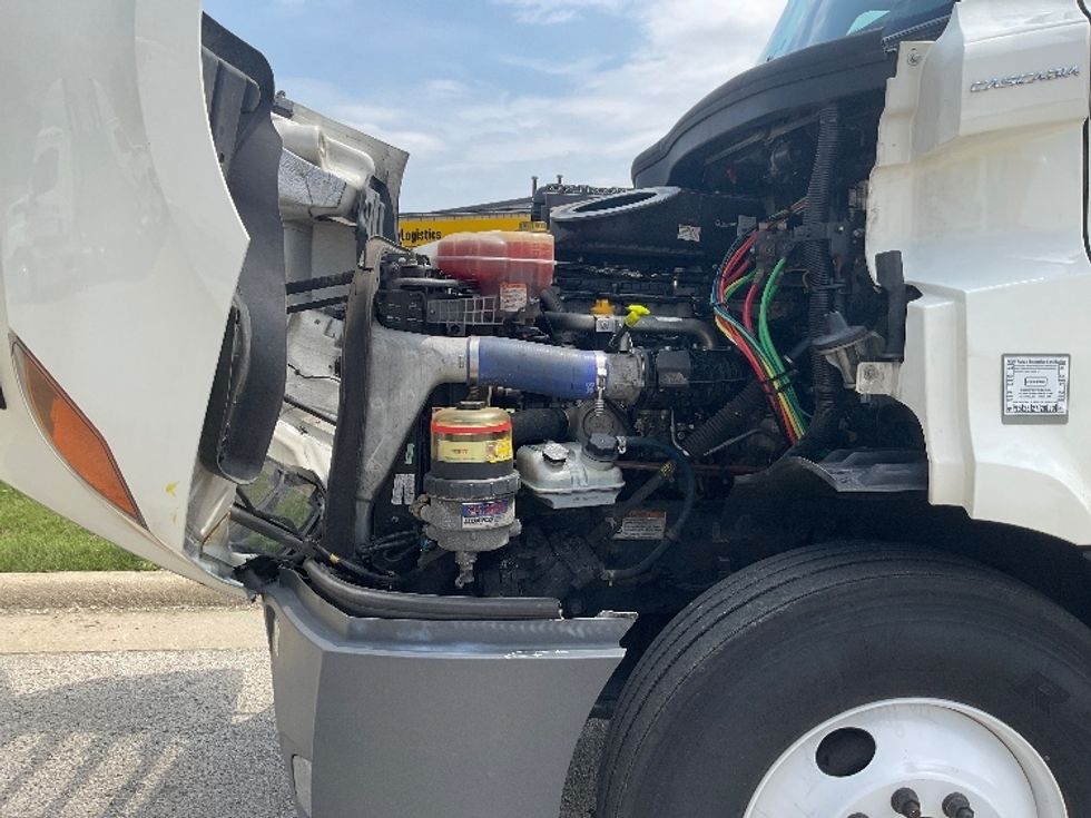 Day Cab Tractor-Heavy Duty Tractors-Freightliner-2020-T11664ST-East Chicago-IN-122,298\n\t\tmiles-$ 64,750 - Image 16