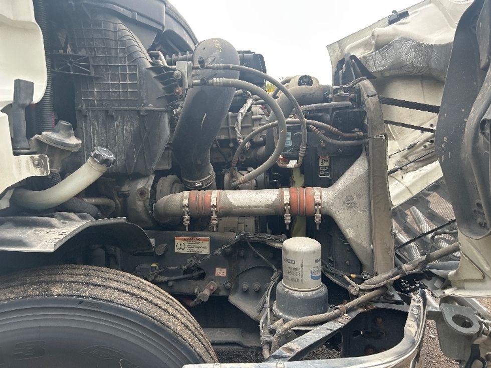 Day Cab Tractor-Heavy Duty Tractors-Freightliner-2020-T11664ST-East Chicago-IN-256,388\n\t\tmiles-$ 56,000 - Image 15