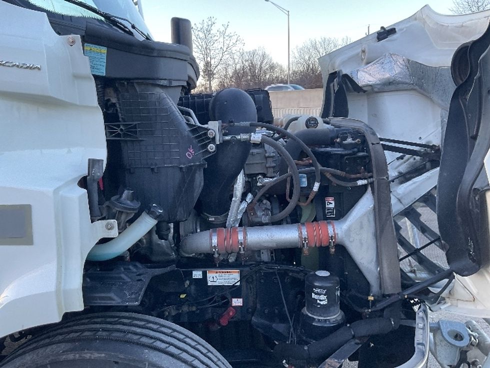 Day Cab Tractor-Heavy Duty Tractors-Freightliner-2020-T11664ST-East Chicago-IN-319,840\n\t\tmiles-$ 51,750 - Image 15