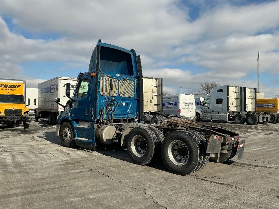 Day Cab Tractor-Heavy Duty Tractors-Freightliner-2020-T11664ST-East Chicago-IN-328,591\n\t\tmiles-$ 49,500 - Image 5