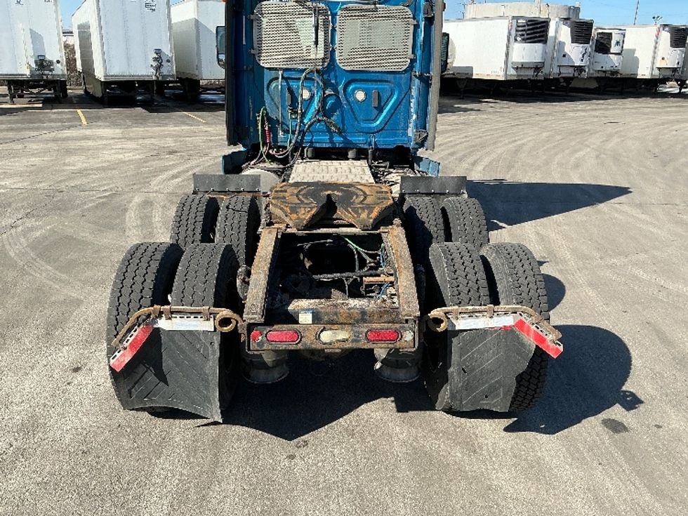 Day Cab Tractor-Heavy Duty Tractors-Freightliner-2020-T11664ST-East Chicago-IN-338,575\n\t\tmiles-$ 49,000 - Image 6