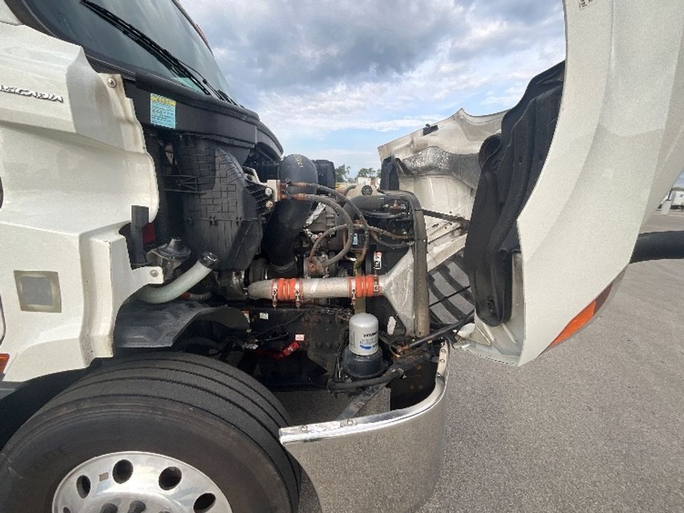Day Cab Tractor-Heavy Duty Tractors-Freightliner-2020-T11664ST-East Chicago-IN-503,707\n\t\tmiles-$ 43,250 - Image 15