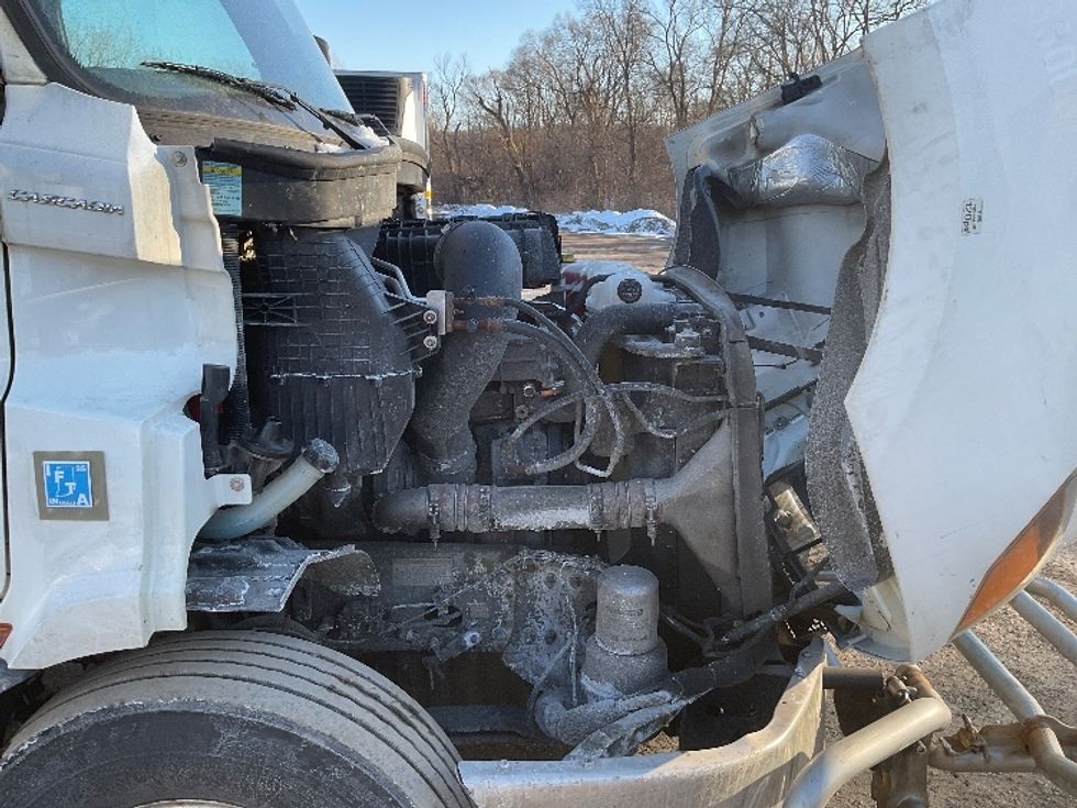 Day Cab Tractor-Heavy Duty Tractors-Freightliner-2020-T11664ST-East Chicago-IN-550,678\n\t\tmiles-$ 42,500 - Image 15