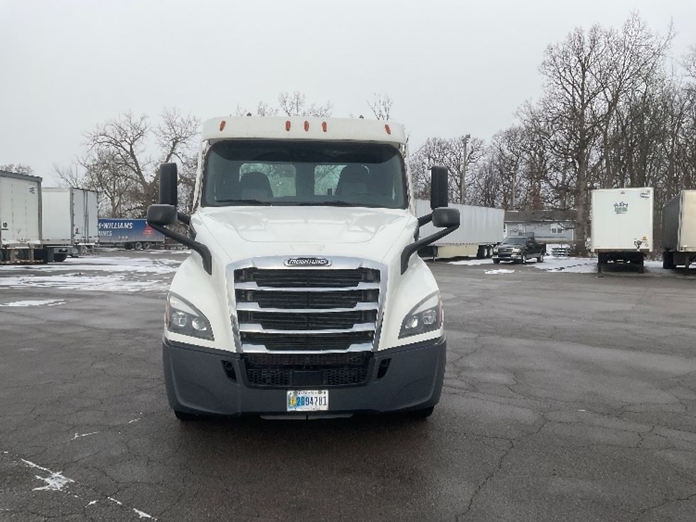 Day Cab Tractor-Heavy Duty Tractors-Freightliner-2020-T11664ST-Fort Wayne-IN-287,625\n\t\tmiles-$ 52,000 - Image 2