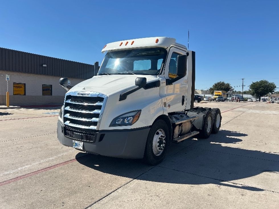 Day Cab Tractor-Heavy Duty Tractors-Freightliner-2020-T11664ST-Fort Worth-TX-254,702\n\t\tmiles-$ 58,000 - Image 3