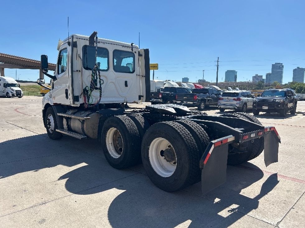 Day Cab Tractor-Heavy Duty Tractors-Freightliner-2020-T11664ST-Fort Worth-TX-254,702\n\t\tmiles-$ 58,000 - Image 5