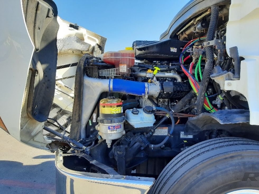 Day Cab Tractor-Heavy Duty Tractors-Freightliner-2020-T11664ST-Fort Worth-TX-527,919\n\t\tmiles-$ 41,750 - Image 16