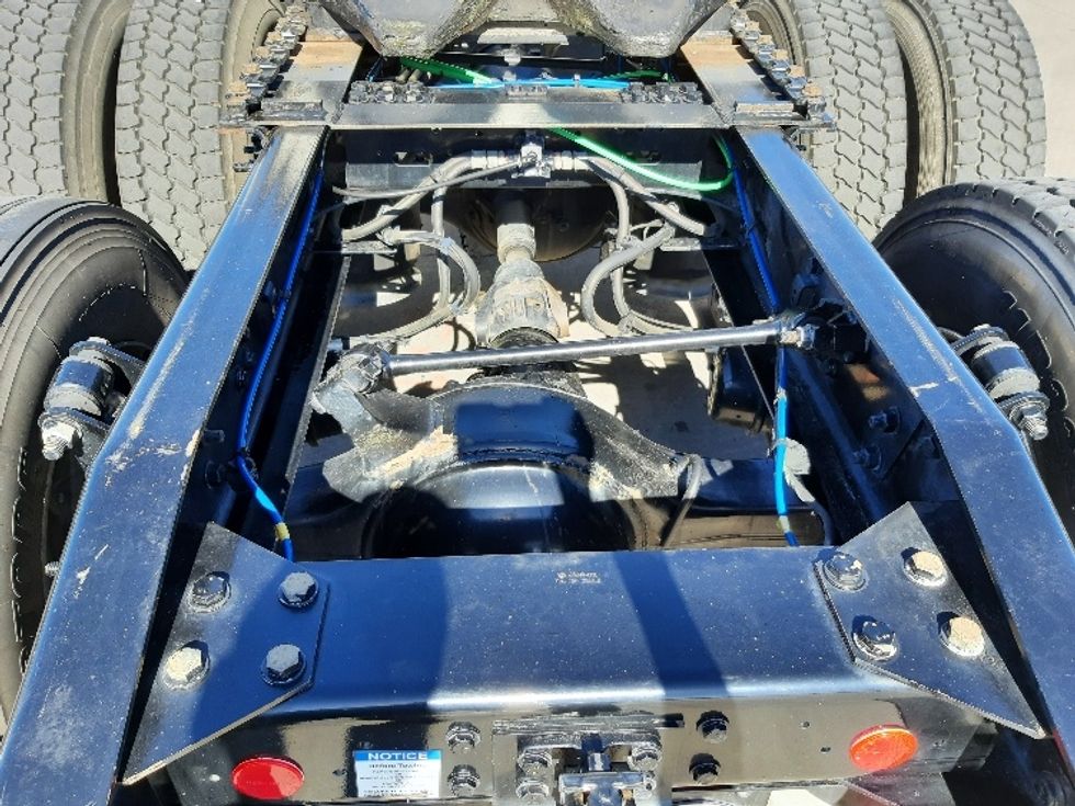 Day Cab Tractor-Heavy Duty Tractors-Freightliner-2020-T11664ST-Fort Worth-TX-527,919\n\t\tmiles-$ 41,750 - Image 6