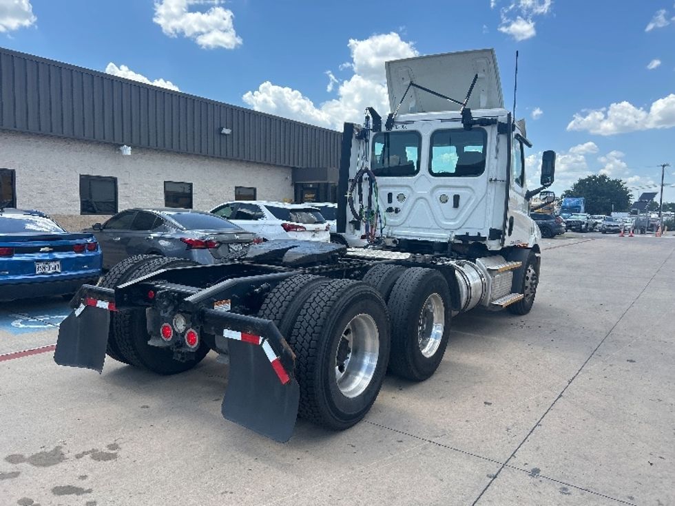 Day Cab Tractor-Heavy Duty Tractors-Freightliner-2020-T11664ST-Fort Worth-TX-554,211\n\t\tmiles-$ 38,500 - Image 7