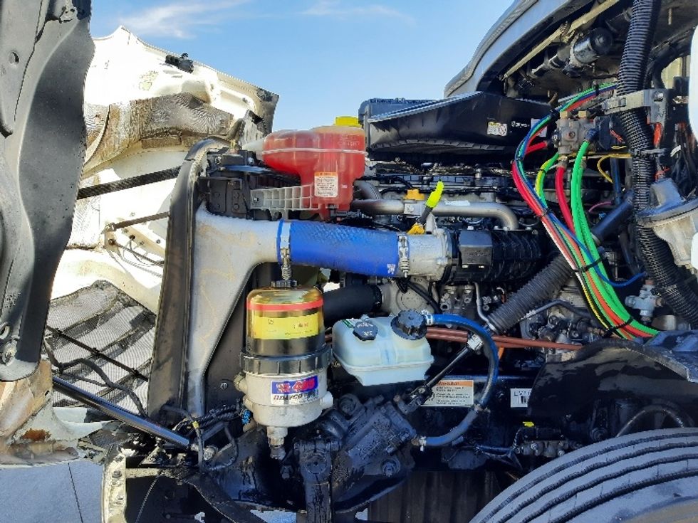 Day Cab Tractor-Heavy Duty Tractors-Freightliner-2020-T11664ST-Fort Worth-TX-640,632\n\t\tmiles-$ 29,250 - Image 16