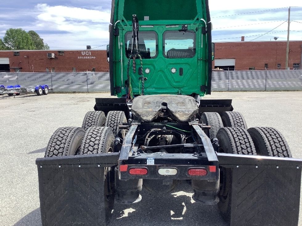 Day Cab Tractor-Heavy Duty Tractors-Freightliner-2020-T11664ST-Goldsboro-NC-63,930\n\t\tmiles-$ 68,000 - Image 6