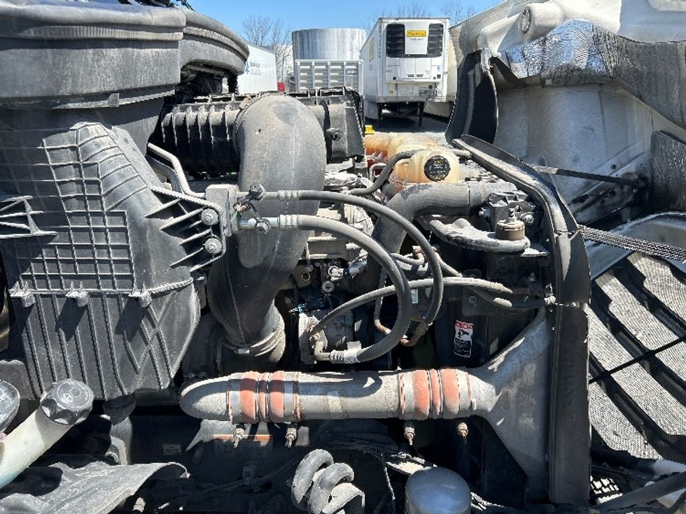 Day Cab Tractor-Heavy Duty Tractors-Freightliner-2020-T11664ST-Harrisburg-PA-364,098\n\t\tmiles-$ 50,750 - Image 15