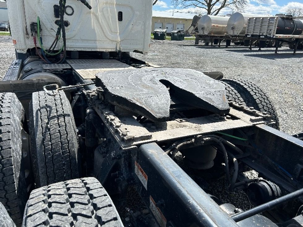 Day Cab Tractor-Heavy Duty Tractors-Freightliner-2020-T11664ST-Harrisburg-PA-508,460\n\t\tmiles-$ 40,750 - Image 18