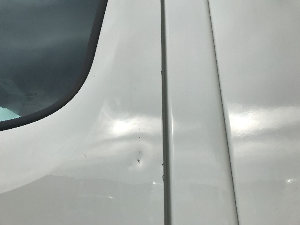 Day Cab Tractor-Heavy Duty Tractors-Freightliner-2020-T11664ST-Harrisonburg-VA-297,230\n\t\tmiles-$ 54,000 - Image 18