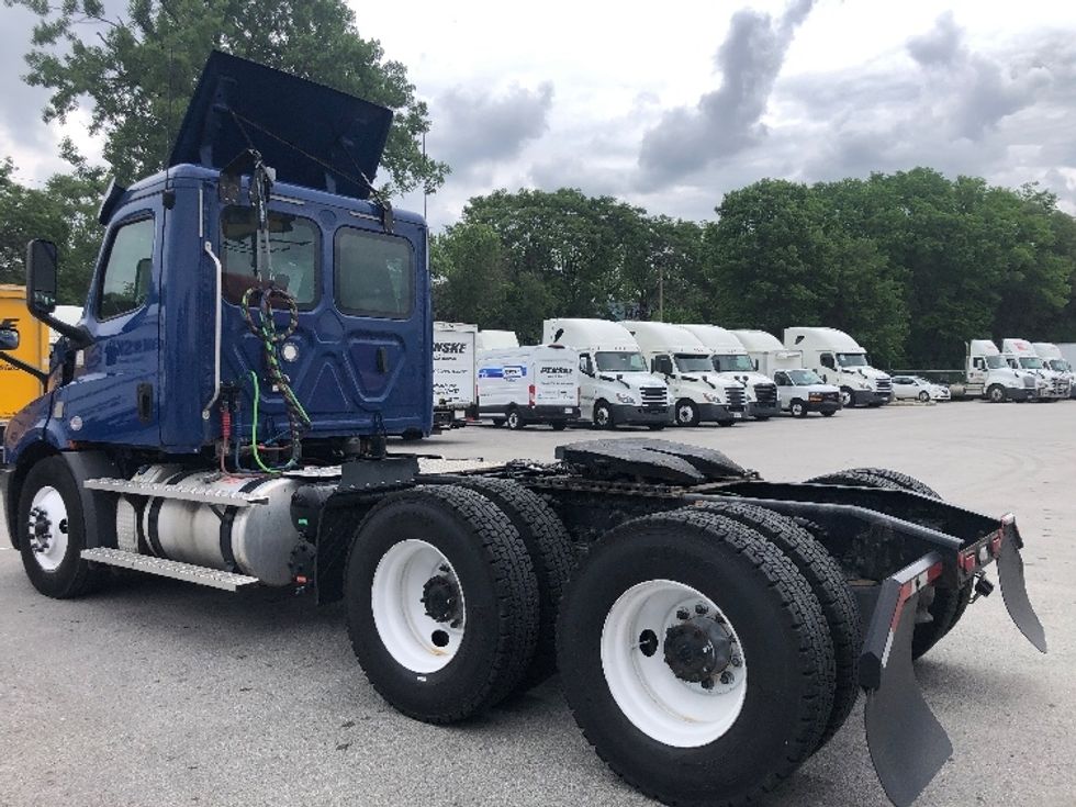 Day Cab Tractor-Heavy Duty Tractors-Freightliner-2020-T11664ST-Indianapolis-IN-433,367\n\t\tmiles-$ 56,250 - Image 18