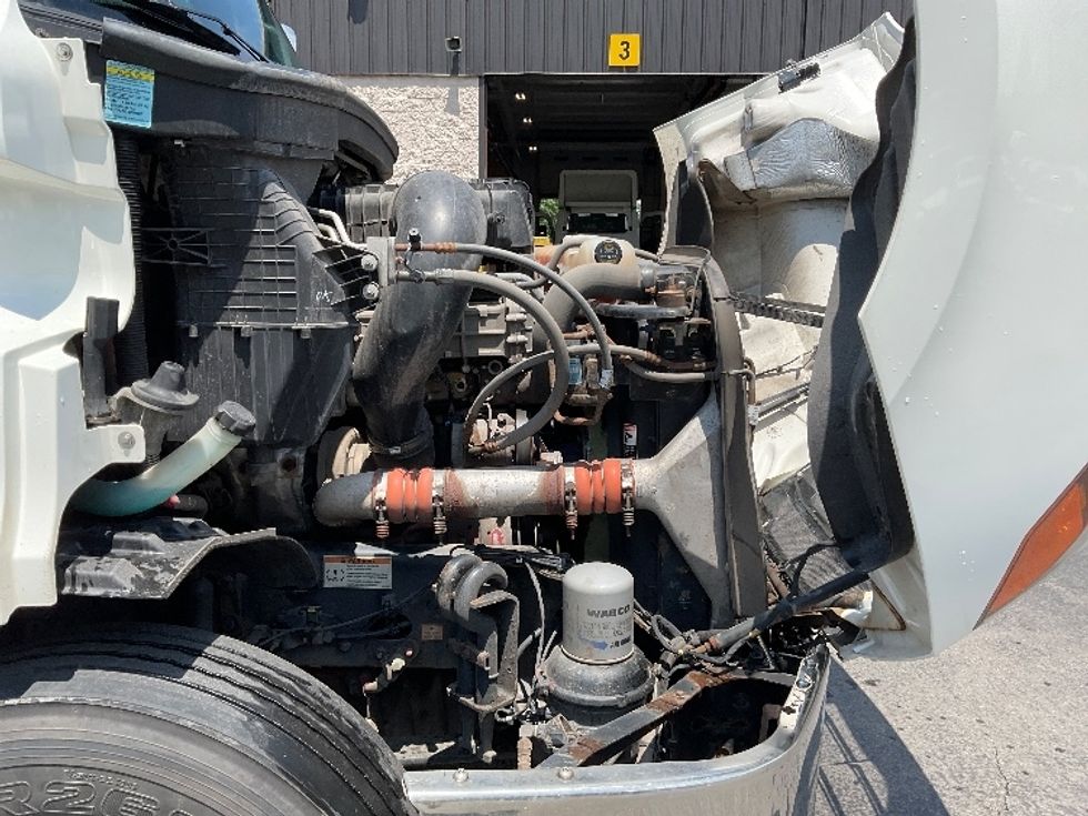 Day Cab Tractor-Heavy Duty Tractors-Freightliner-2020-T11664ST-Jessup-PA-239,881\n\t\tmiles-$ 54,500 - Image 15