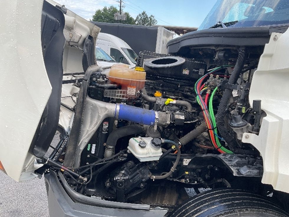 Day Cab Tractor-Heavy Duty Tractors-Freightliner-2020-T11664ST-Kansas City-MO-351,491\n\t\tmiles-$ 39,000 - Image 16