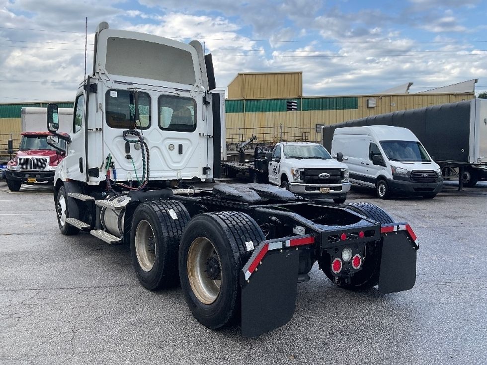 Day Cab Tractor-Heavy Duty Tractors-Freightliner-2020-T11664ST-Kansas City-MO-351,491\n\t\tmiles-$ 39,000 - Image 5