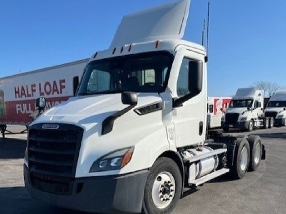 Day Cab Tractor-Heavy Duty Tractors-Freightliner-2020-T11664ST-La Porte-IN-174,974\n\t\tmiles-$ 58,750 - Image 3