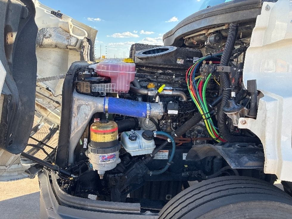 Day Cab Tractor-Heavy Duty Tractors-Freightliner-2020-T11664ST-Lubbock-TX-184,691\n\t\tmiles-$ 65,250 - Image 16