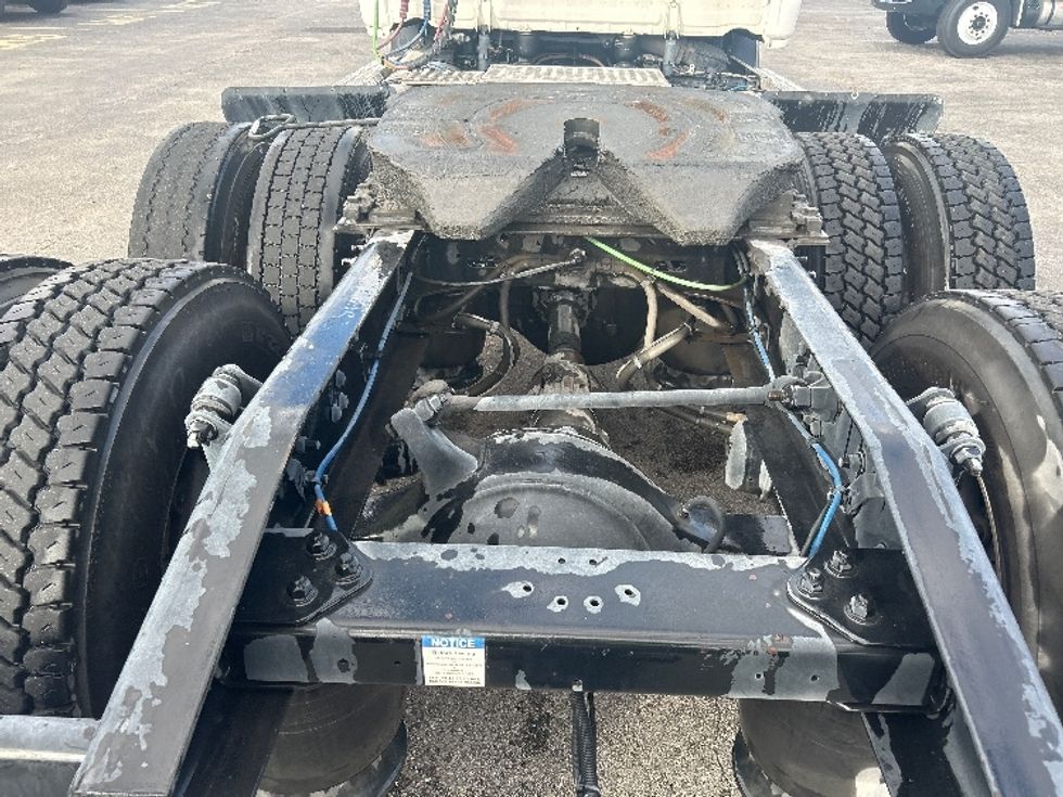 Day Cab Tractor-Heavy Duty Tractors-Freightliner-2020-T11664ST-Medley-FL-173,459\n\t\tmiles-$ 63,250 - Image 6