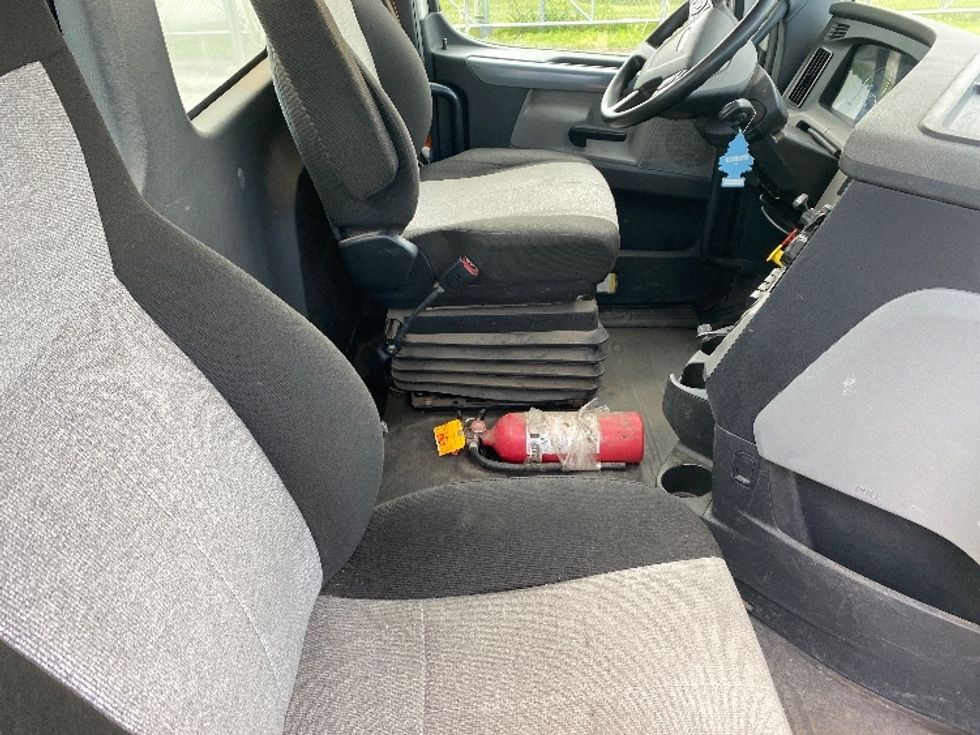 Day Cab Tractor-Heavy Duty Tractors-Freightliner-2020-T11664ST-Minoa-NY-147,028\n\t\tmiles-$ 59,000 - Image 14