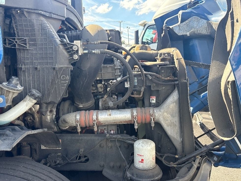 Day Cab Tractor-Heavy Duty Tractors-Freightliner-2020-T11664ST-North Bergen-NJ-263,091\n\t\tmiles-$ 54,750 - Image 15