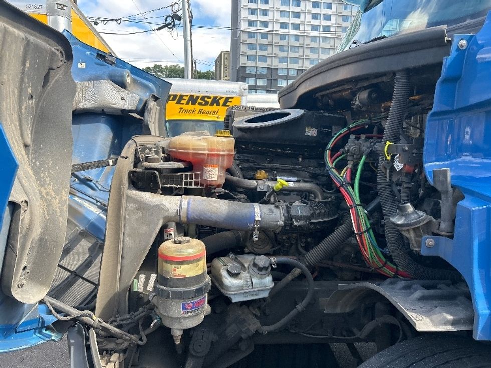 Day Cab Tractor-Heavy Duty Tractors-Freightliner-2020-T11664ST-North Bergen-NJ-264,980\n\t\tmiles-$ 50,750 - Image 16