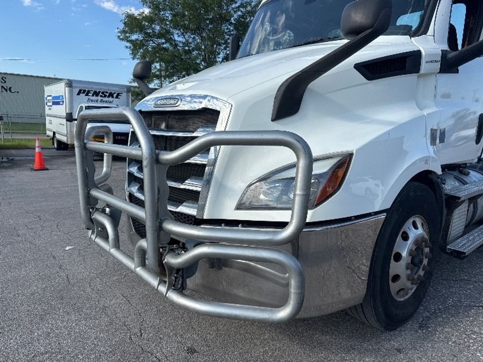 Day Cab Tractor-Heavy Duty Tractors-Freightliner-2020-T11664ST-Omaha-NE-396,208\n\t\tmiles-$ 55,500 - Image 17