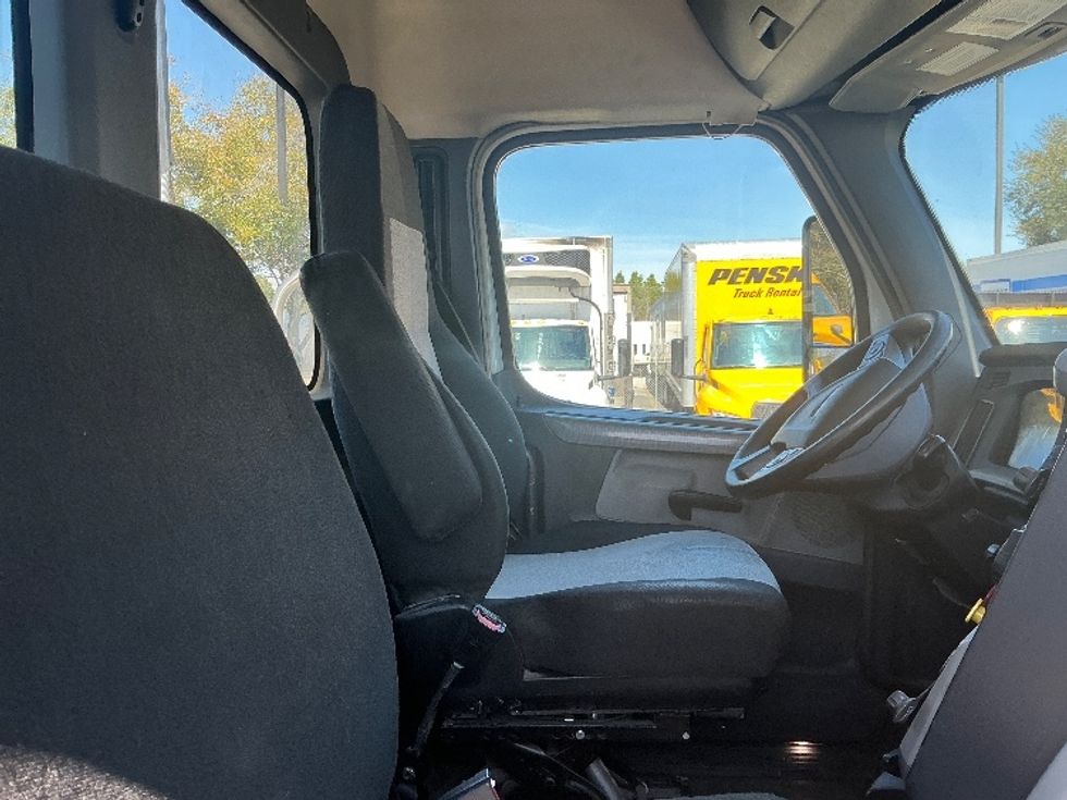 Day Cab Tractor-Heavy Duty Tractors-Freightliner-2020-T11664ST-Pensacola-FL-437,491\n\t\tmiles-$ 46,250 - Image 14