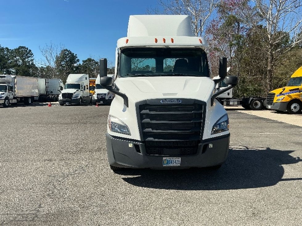 Day Cab Tractor-Heavy Duty Tractors-Freightliner-2020-T11664ST-Pensacola-FL-437,491\n\t\tmiles-$ 46,250 - Image 2