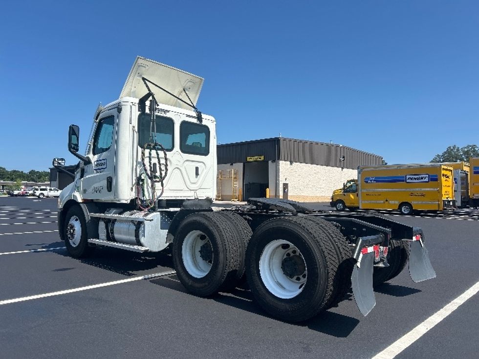 Day Cab Tractor-Heavy Duty Tractors-Freightliner-2020-T11664ST-Pensacola-FL-459,949\n\t\tmiles-$ 45,000 - Image 5