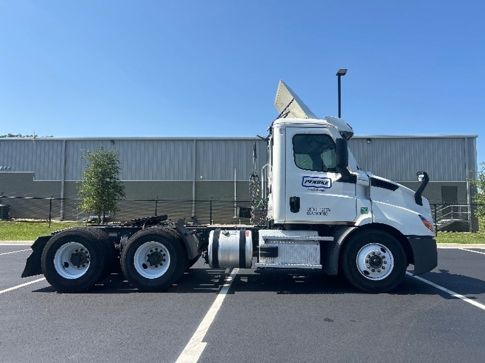 Day Cab Tractor-Heavy Duty Tractors-Freightliner-2020-T11664ST-Pensacola-FL-459,949\n\t\tmiles-$ 45,000 - Image 8