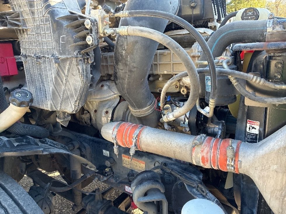 Day Cab Tractor-Heavy Duty Tractors-Freightliner-2020-T11664ST-Pensacola-FL-483,424\n\t\tmiles-$ 44,250 - Image 15