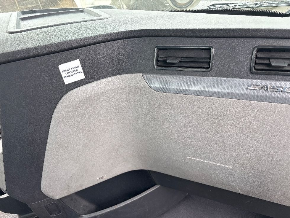 Day Cab Tractor-Heavy Duty Tractors-Freightliner-2020-T11664ST-Perrysburg-OH-453,225\n\t\tmiles-$ 41,250 - Image 12