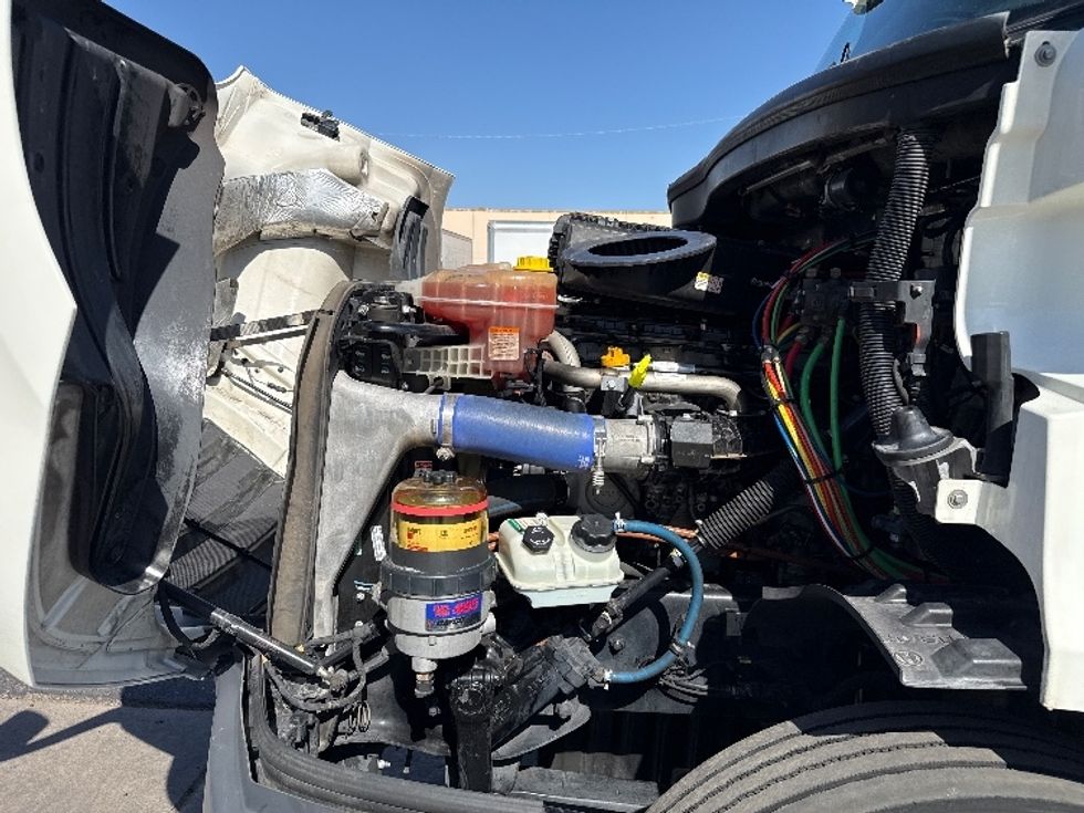 Day Cab Tractor-Heavy Duty Tractors-Freightliner-2020-T11664ST-Phoenix-AZ-470,306\n\t\tmiles-$ 47,250 - Image 16