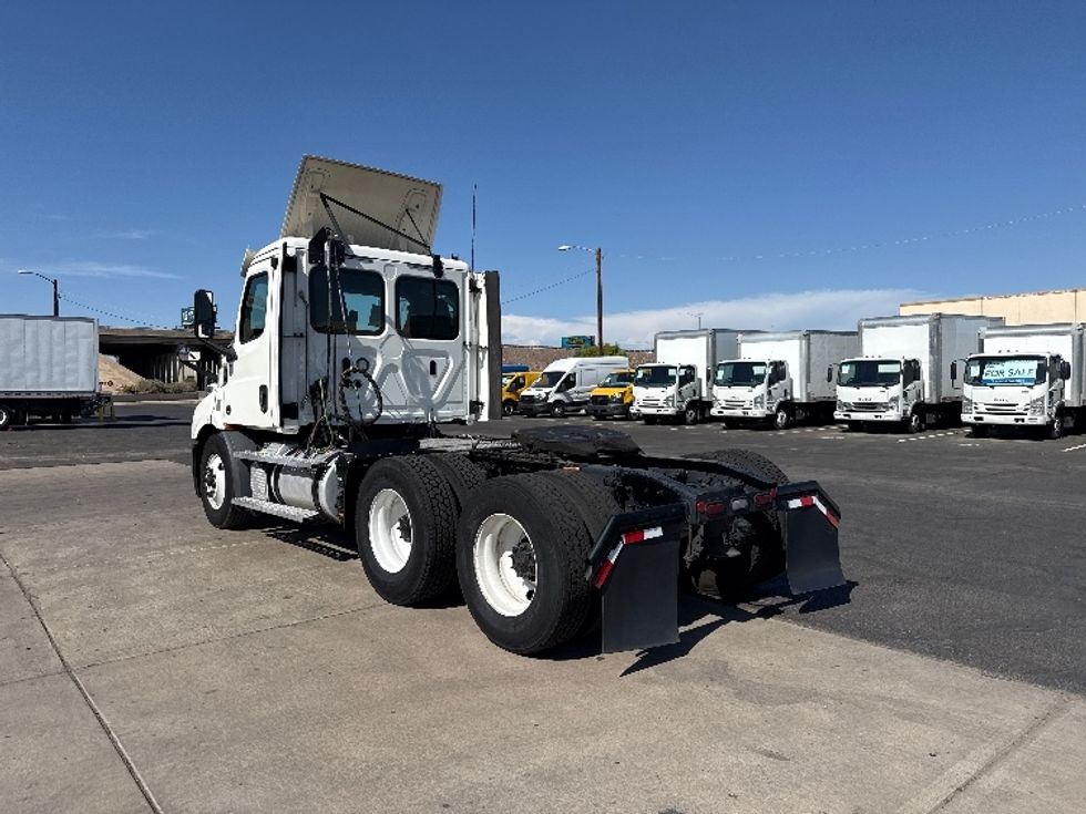 Day Cab Tractor-Heavy Duty Tractors-Freightliner-2020-T11664ST-Phoenix-AZ-470,306\n\t\tmiles-$ 47,250 - Image 5