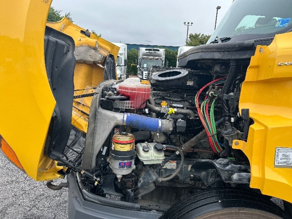 Day Cab Tractor-Heavy Duty Tractors-Freightliner-2020-T11664ST-Prince George-VA-236,614\n\t\tmiles-$ 55,500 - Image 15