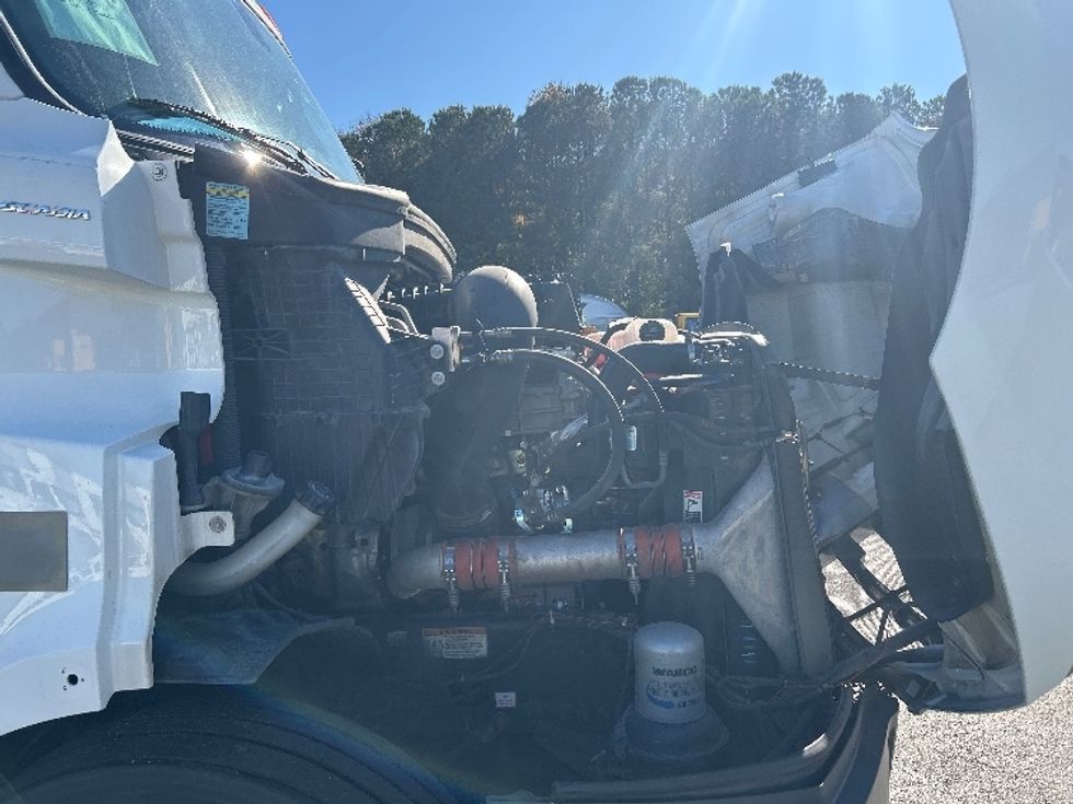 Day Cab Tractor-Heavy Duty Tractors-Freightliner-2020-T11664ST-Prince George-VA-493,802\n\t\tmiles-$ 43,000 - Image 15