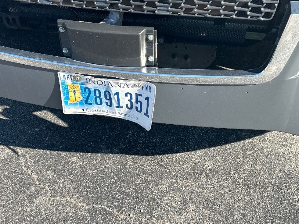 Day Cab Tractor-Heavy Duty Tractors-Freightliner-2020-T11664ST-Prince George-VA-493,802\n\t\tmiles-$ 43,000 - Image 17