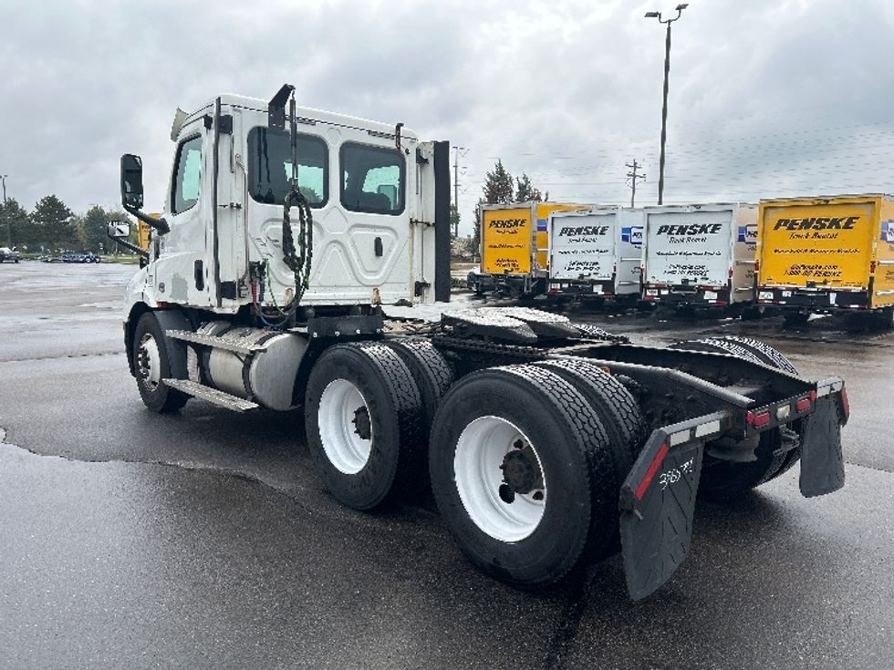 Day Cab Tractor-Heavy Duty Tractors-Freightliner-2020-T11664ST-Rothschild-WI-235,399\n\t\tmiles-$ 53,250 - Image 5