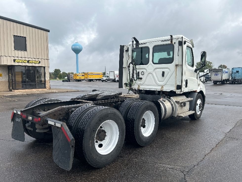 Day Cab Tractor-Heavy Duty Tractors-Freightliner-2020-T11664ST-Rothschild-WI-235,399\n\t\tmiles-$ 53,250 - Image 7